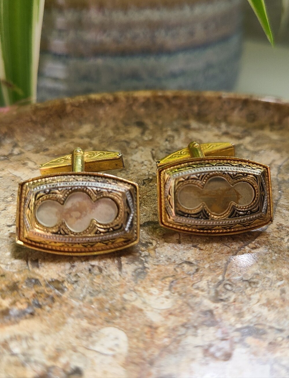 Gold Tone Spain Damascene Cufflinks Vintage